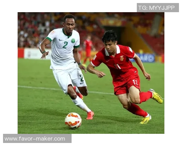 深圳足球队的拼搏之路与荣耀时刻的全景回顾 深圳足球队的拼搏之路与荣耀时刻的全景回顾