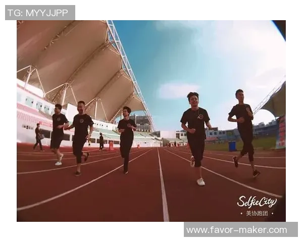 足球明星的影子艺术作品展现运动之美与激情的完美结合 足球明星的影子艺术作品展现运动之美与激情的完美结合